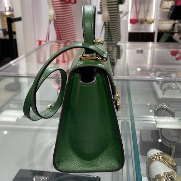 MICHAEL KORS
Whitney Medium Flap TH Satchel
Fern Green 
NWT - Picture 13 of 16